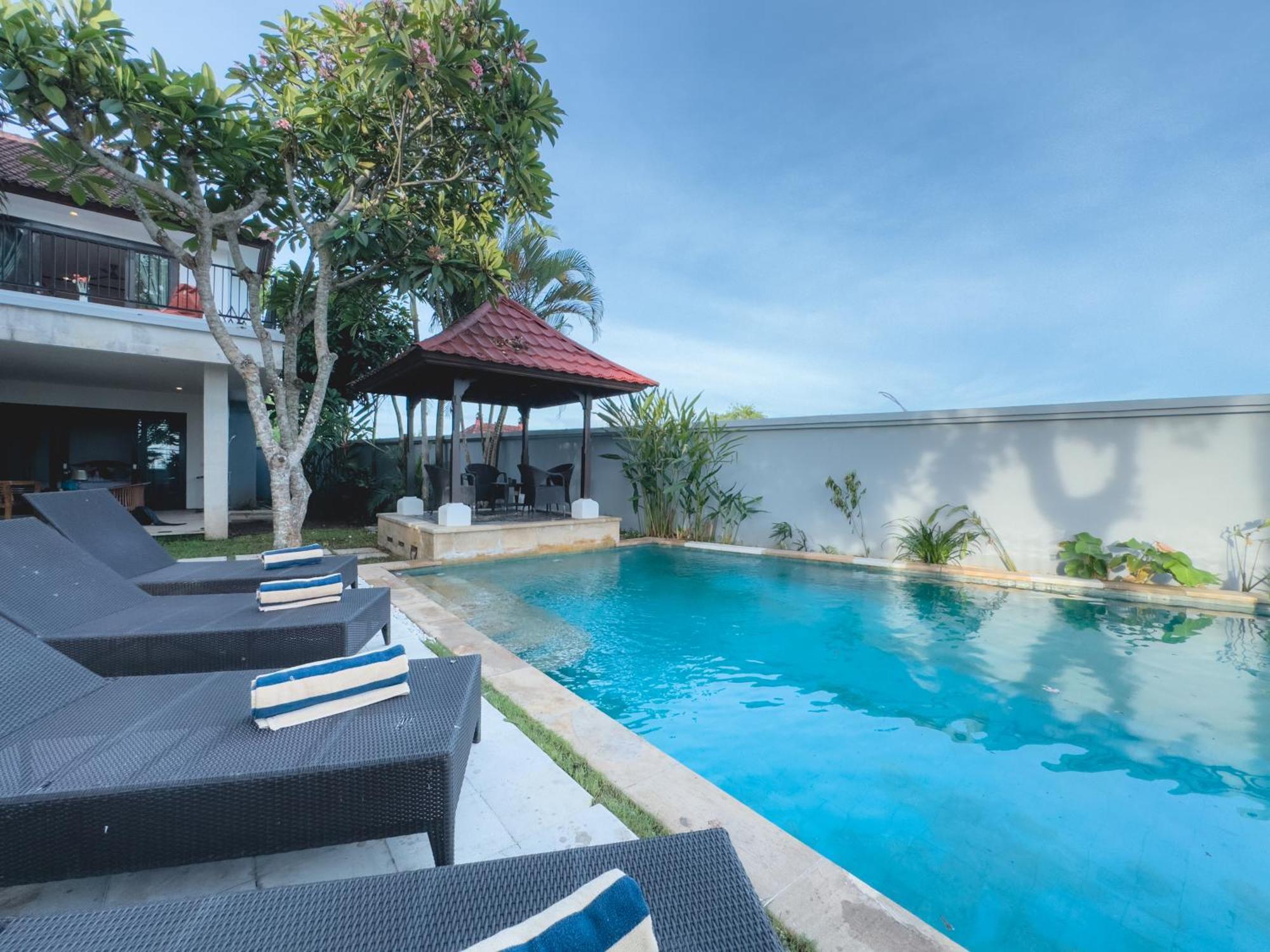 Teras Villa 金巴兰 外观 照片